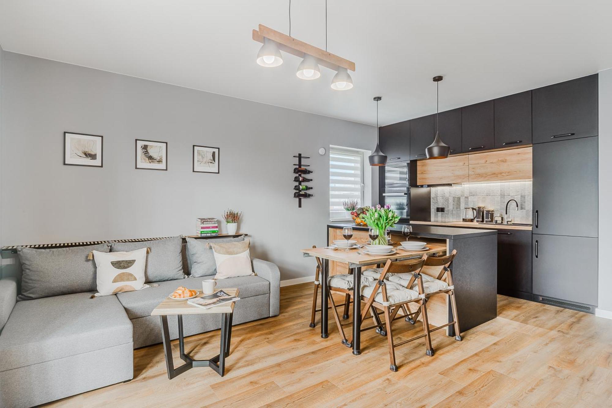 Lumina Luxury 3-rooms With Parking