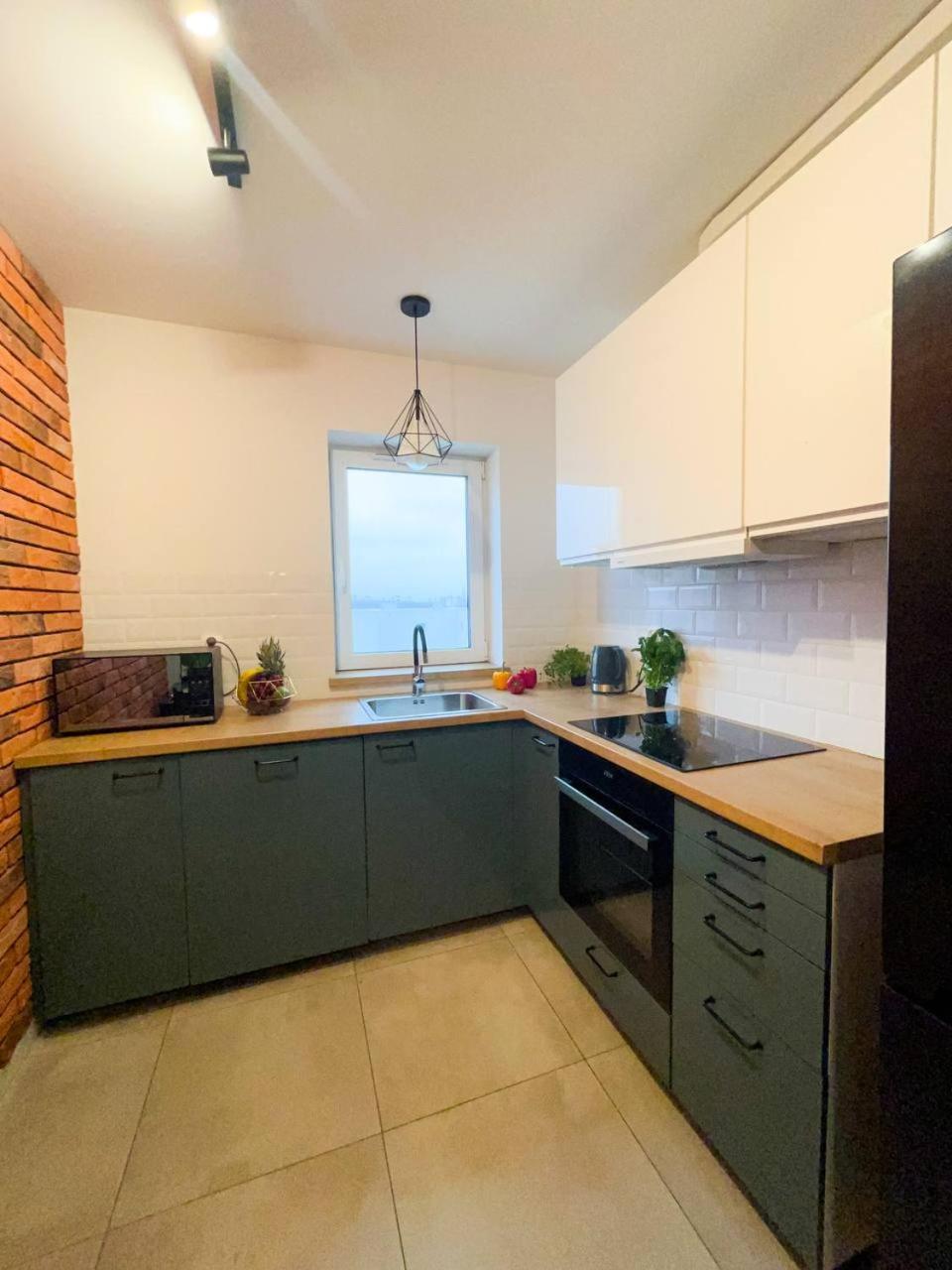 Lumina Luxury 3-rooms With Parking Lodz (Lodz)