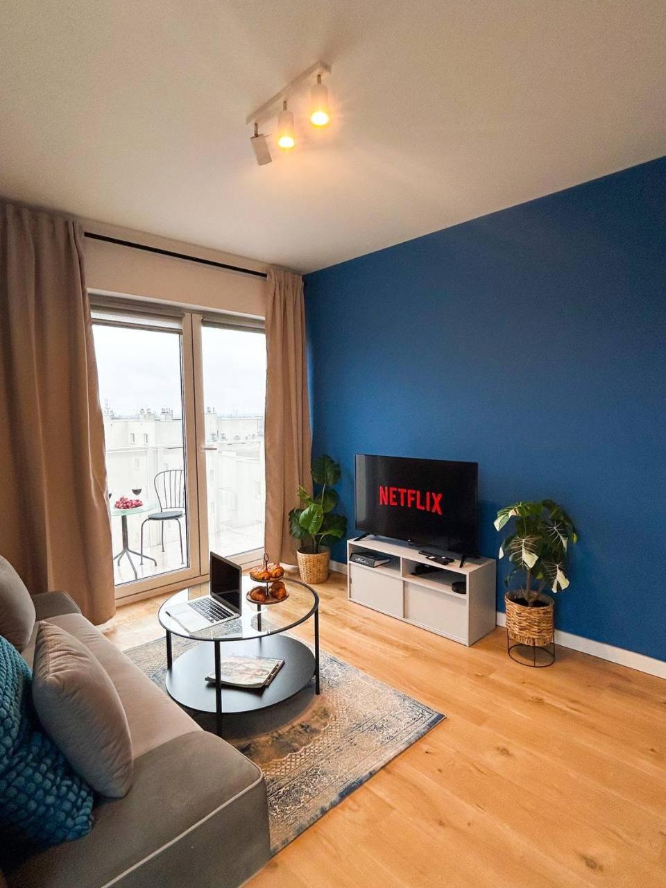 Lumina Luxury 3-rooms With Parking * Lodz (Lodz)