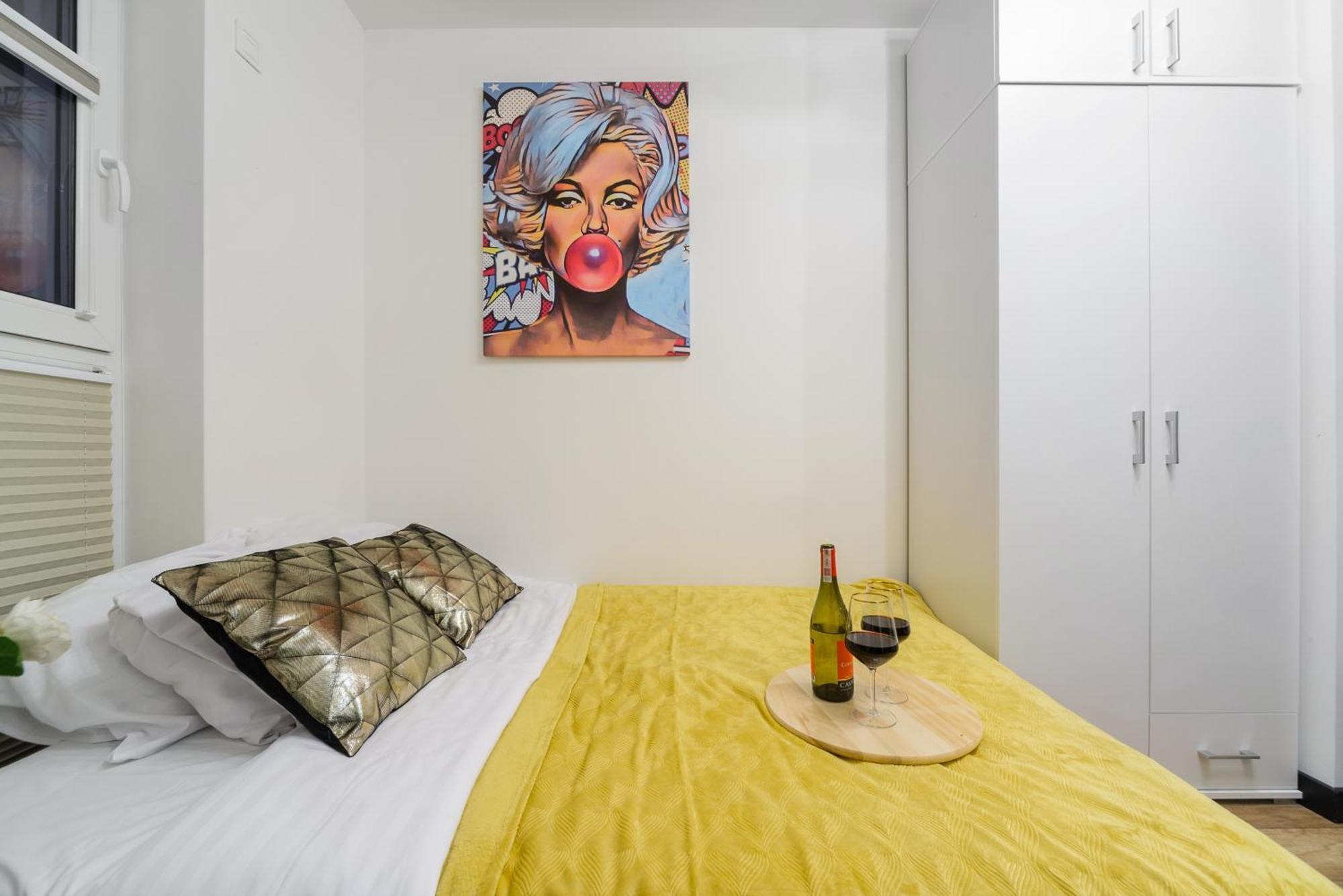 Lumina Luxury 3-rooms With Parking Apartment *
